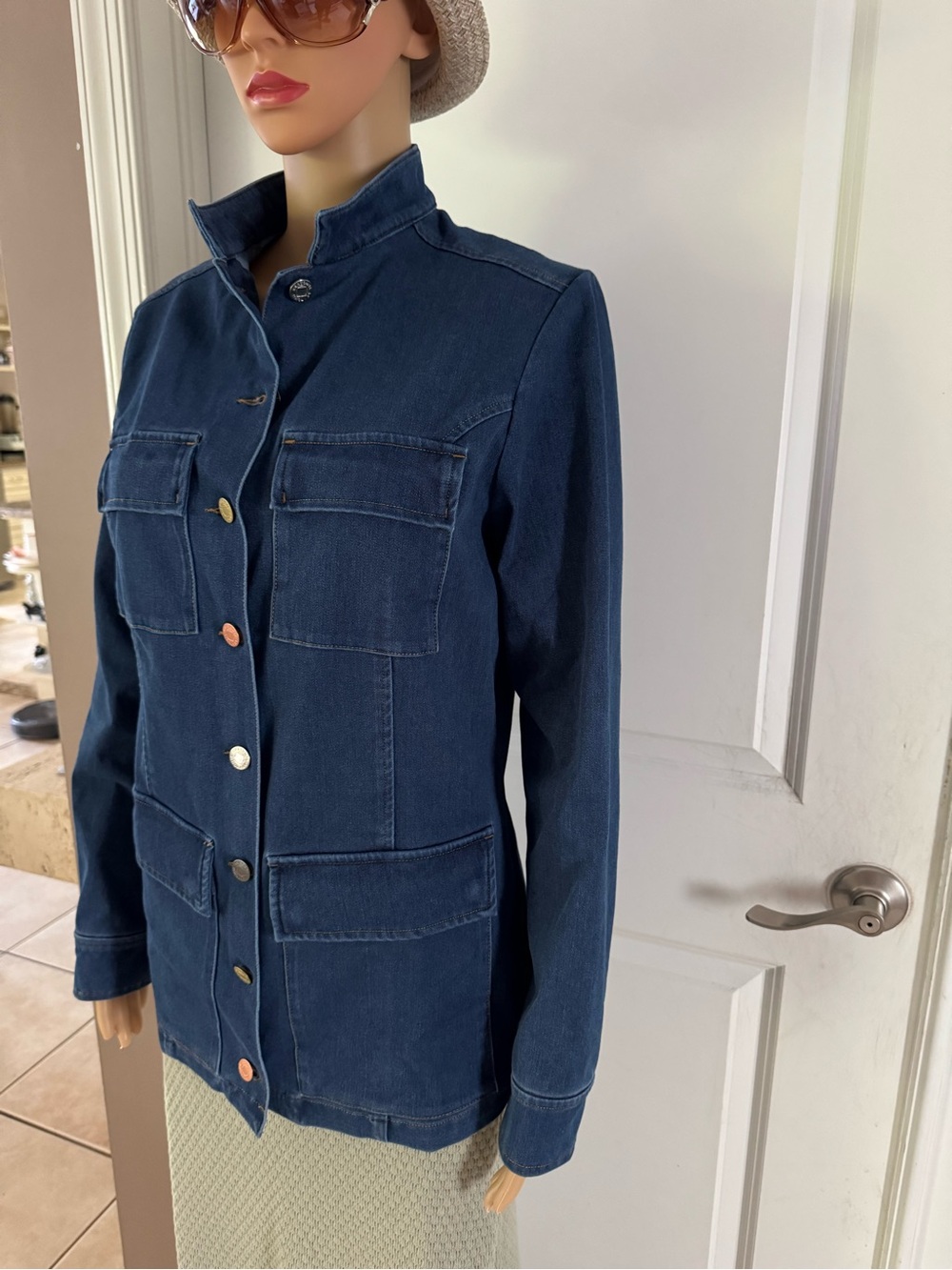Anatomie Luvan Blue Denim Button Front Super Stretchy Jacket. Size M. MSRP $398 - Picture 10 of 17